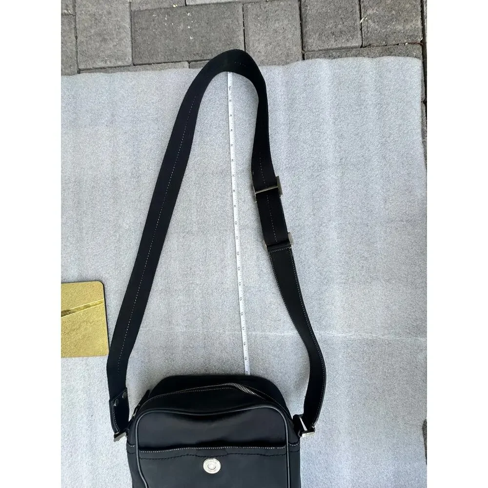 Coach classic crossbody